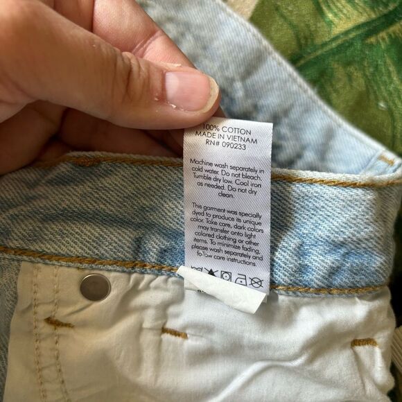 PacSun distressed button fly vintage high rise denim shorts size 30 100% cotton - Picture 4 of 9